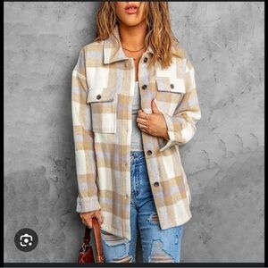 Amazon Plaid Women's Shacket Cream and Tan